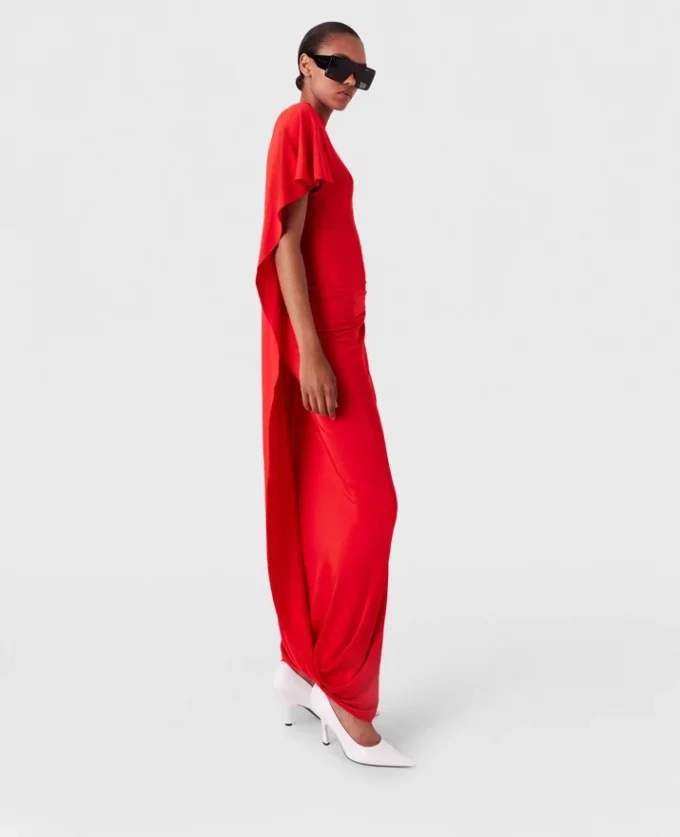 Asymmetrisches Cape-Maxikleid