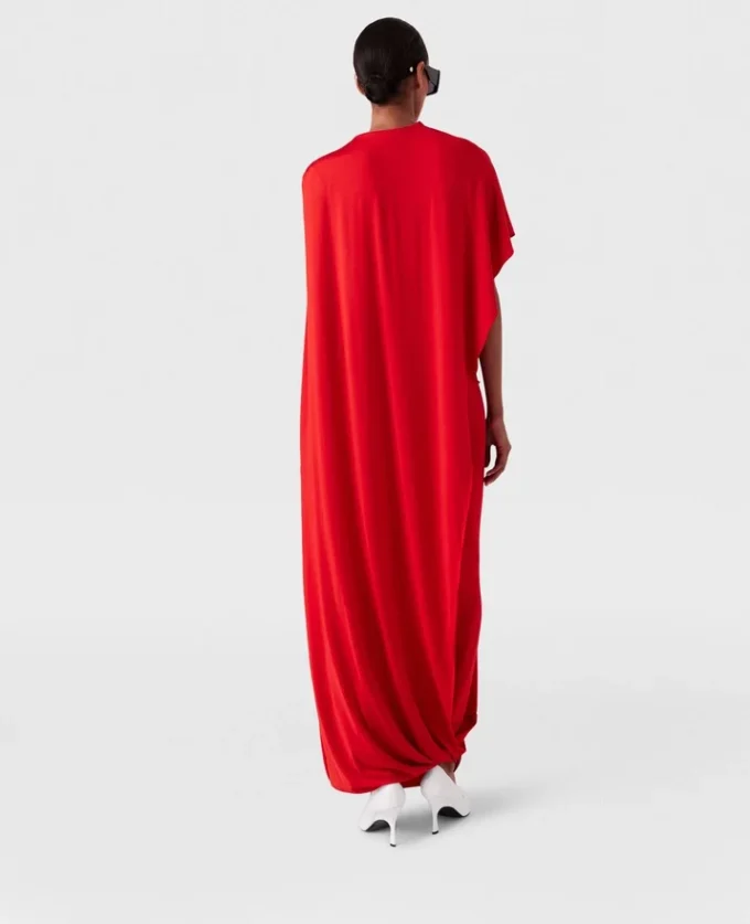 Asymmetrisches Cape-Maxikleid