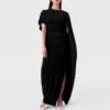 Asymmetrisches Cape-Maxikleid