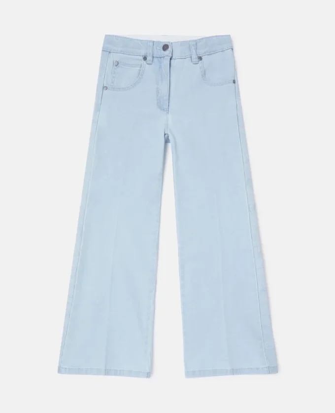 Ausgestellte Jeans in heller Waschung
