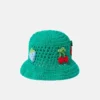Beerenbestickter Häkel-Bucket-Hat