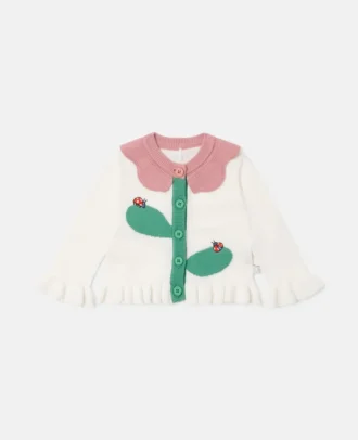 Blumige Häkelstrickjacke