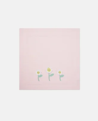 Decke mit Blumenstickerei