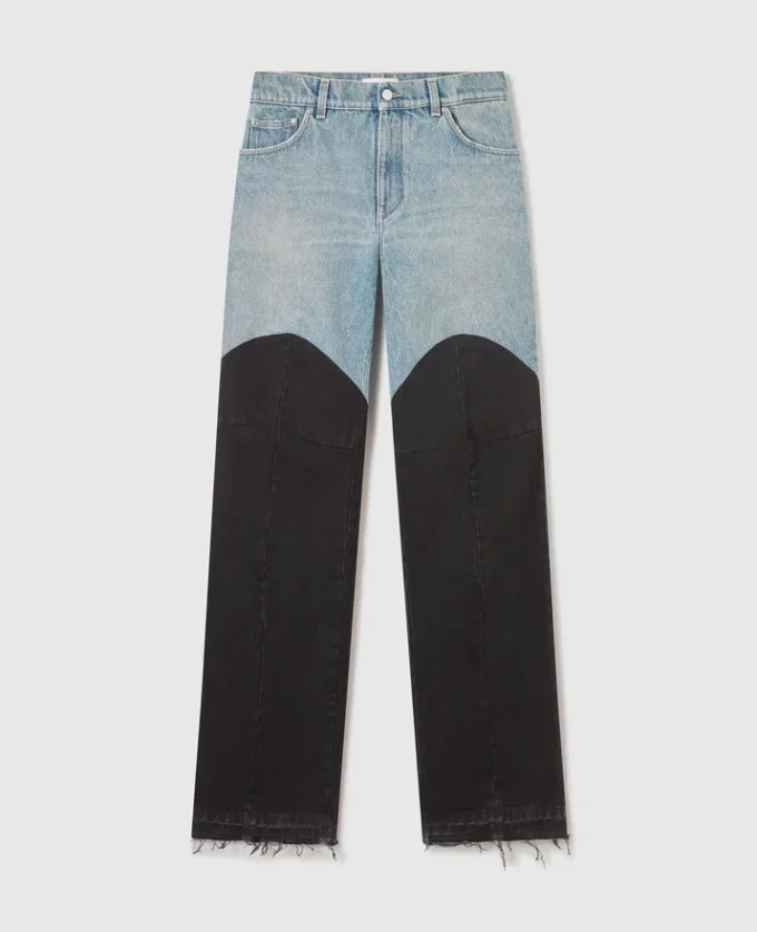 Denim-Jeans mit Patchwork-Einsätzen