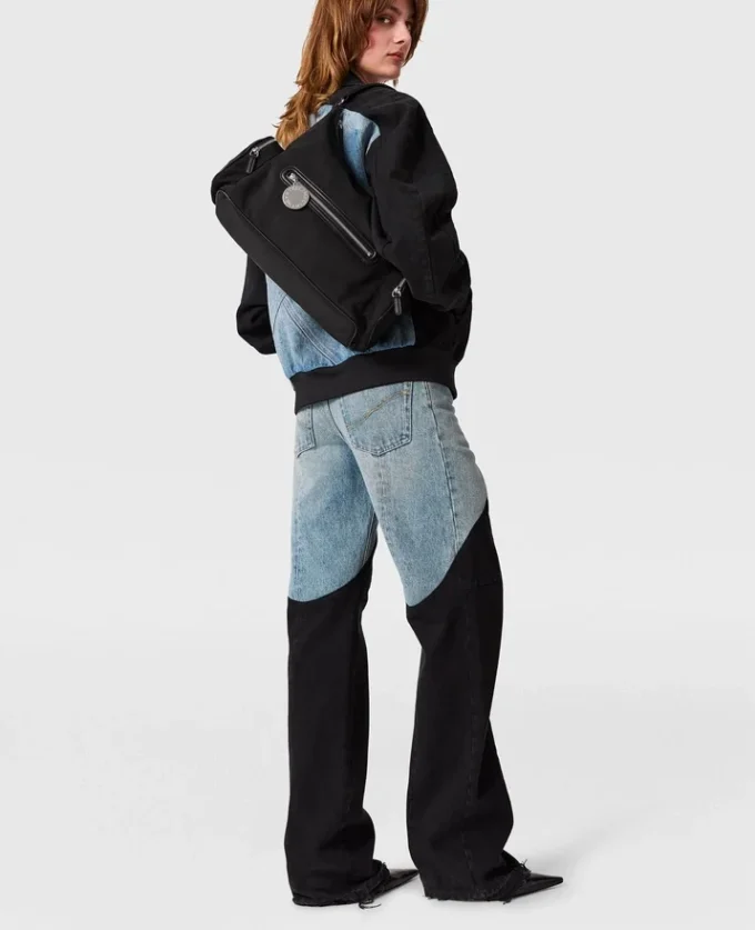 Denim-Jeans mit Patchwork-Einsätzen