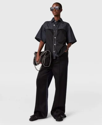 Denim-Jeans mit weitem Bein und Satin-Einsätzen