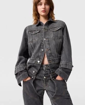 Denimjacke mit farblich abgestimmten Einsätzen