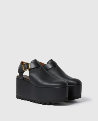 Elyse Plateau-Sandalen mit geschlossener Spitze und T-Steg