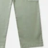 Farblich abgestimmte Jeans mit geradem Bein
