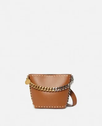 Frayme Bucket Bag mit Nieten und genarbtem Alter Mat-Leder