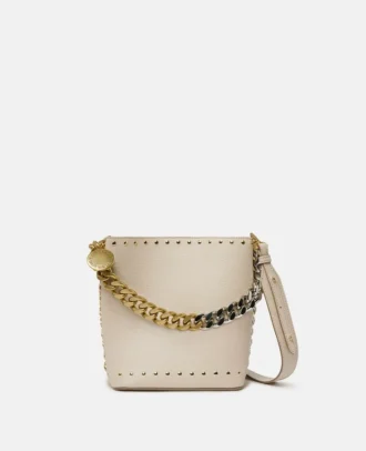 Frayme Bucket Bag mit Nieten und genarbtem Alter Mat-Leder