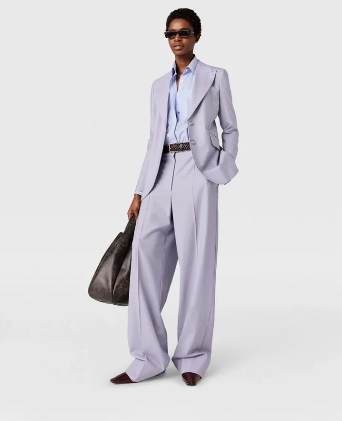 Einreihiger Blazer mit Spitzkragen