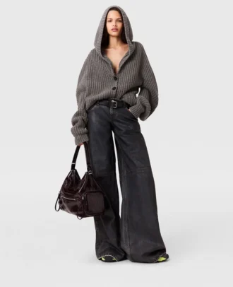 Gerade geschnittene Jeans mit gewachster Oberfläche