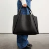 Große Logo-Tasche