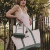 Große Tasche mit SOS-Stickerei