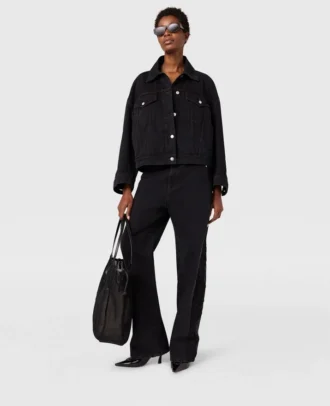 Hoch geschnittene Jeans mit geradem Bein und Spitze