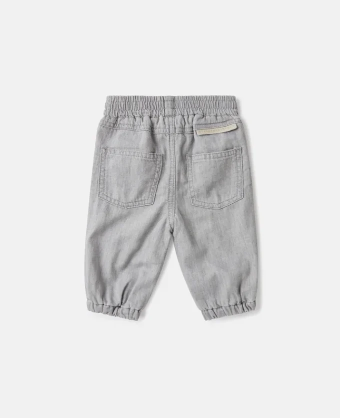 Jeans mit Eichhörnchen-Grafik