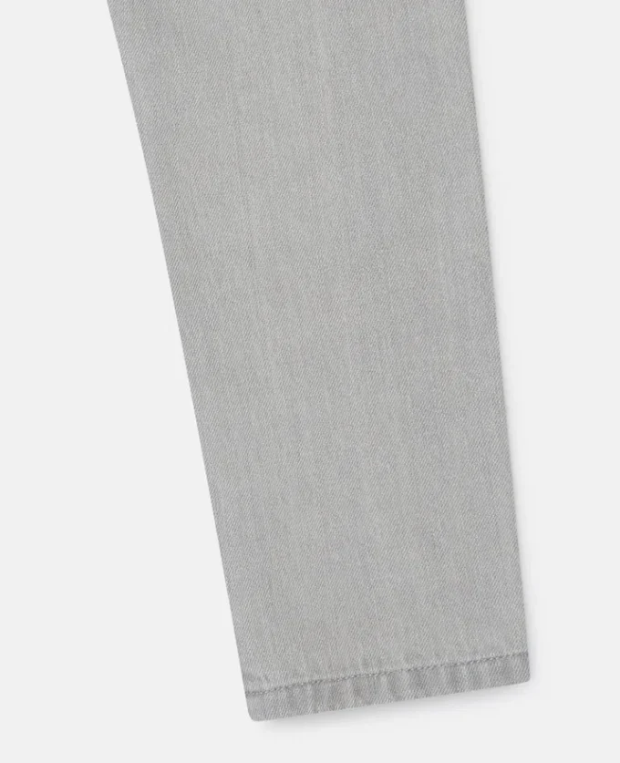 Jeans mit Eichhörnchen-Grafik