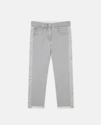 Jeans mit Markenlogo
