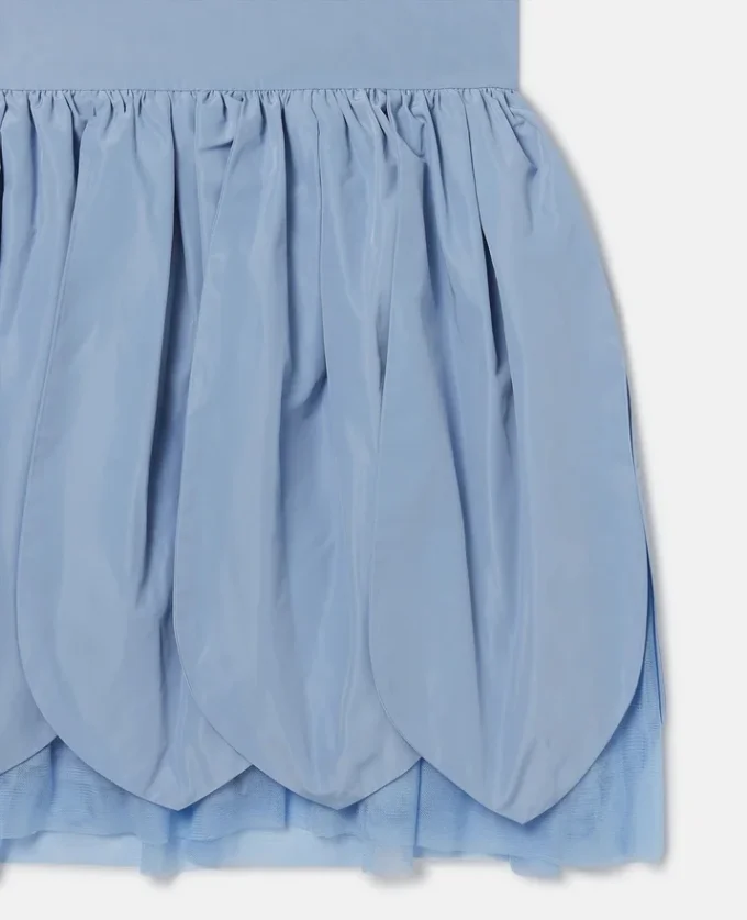 Kleid mit Blütenblatt-Einsätzen