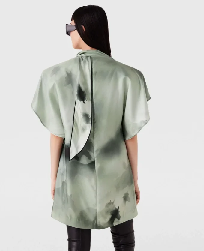 Kleid mit Pferdemuster