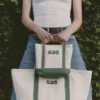 Kleine Tasche mit SOS-Stickerei
