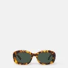 Klobige ovale Sonnenbrille