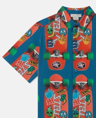 Kurzarmhemd mit Skateboard-Print