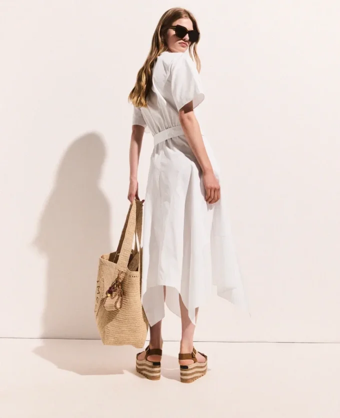 Kurzärmeliges Midi-Kleid mit Gürtel