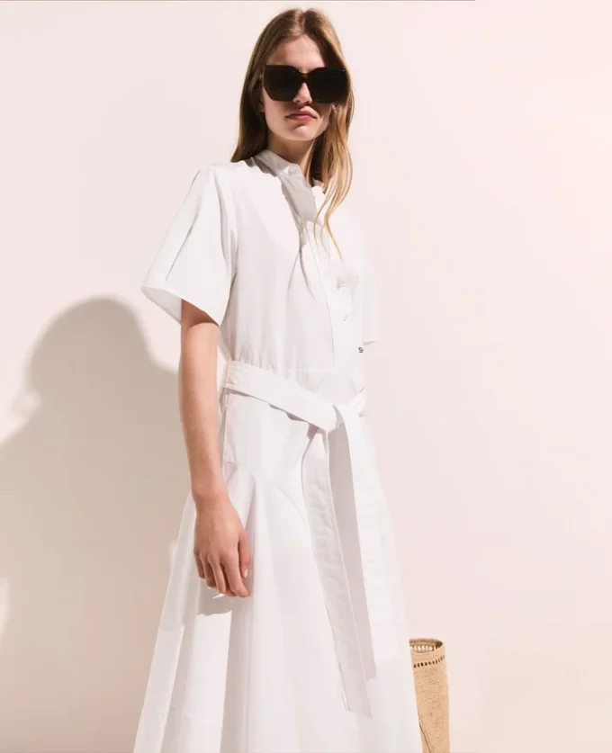 Kurzärmeliges Midi-Kleid mit Gürtel