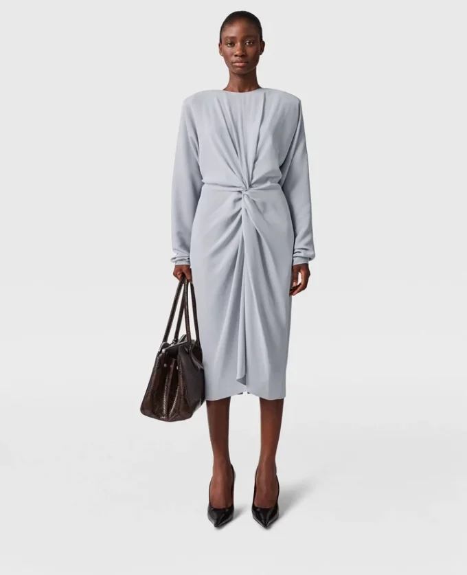 Langärmeliges Midikleid mit gedrehter Vorderseite