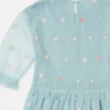 Langärmliges Kleid mit Herzstickerei