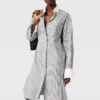 Langärmliges Nadelstreifen-Hemdkleid