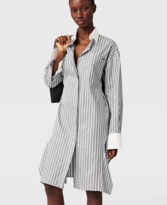 Langärmliges Nadelstreifen-Hemdkleid