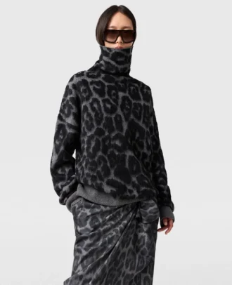Leopard-Jacquard-Rollkragenpullover