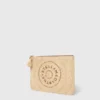 Logo-Clutch aus Raffia