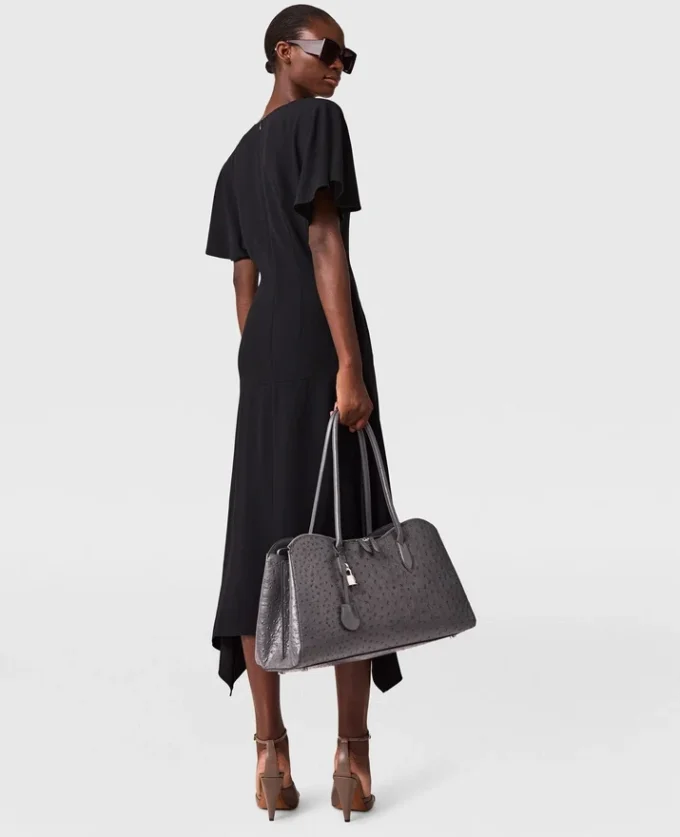 Midi-Kleid aus Satin mit V-Ausschnitt und kurzen Ärmeln