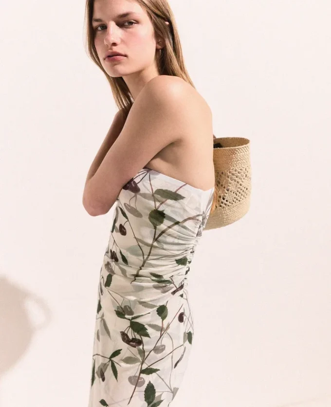 Midi-Kleid mit Kirschprint und Mesh-Stoff
