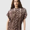 Midi-Kleid mit Schlangenprint und Schulterpolstern