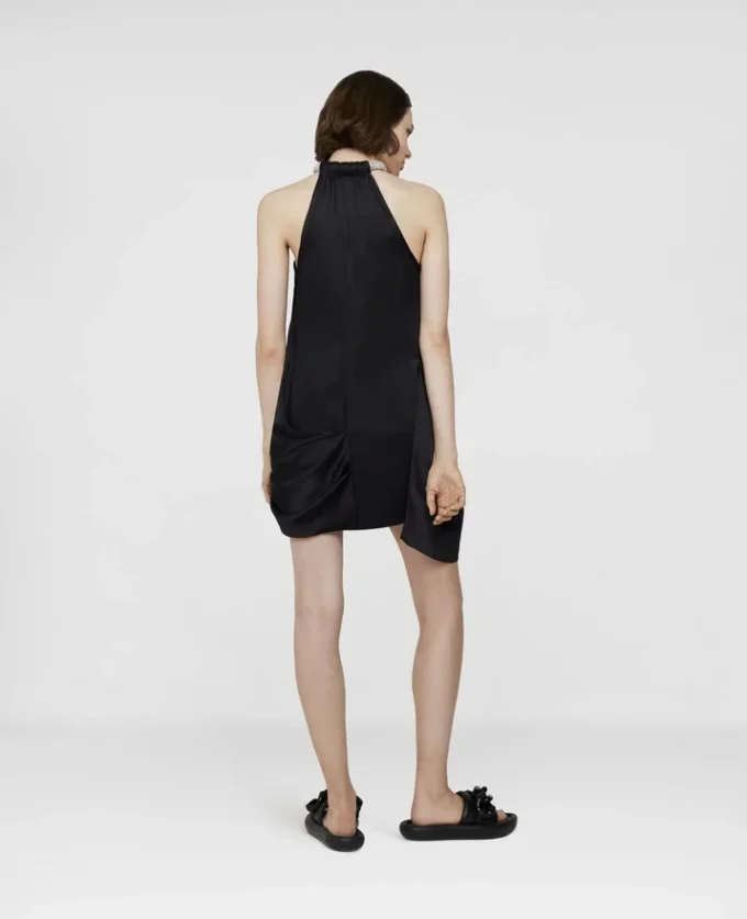 Mini-Kleid mit Diamant-Choker
