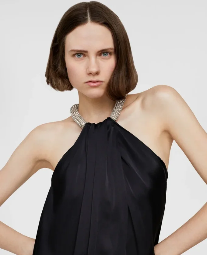 Mini-Kleid mit Diamant-Choker