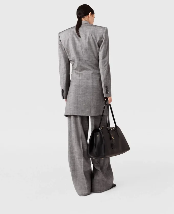 Mini-Kleid mit doppelreihigem Nadelstreifenblazer