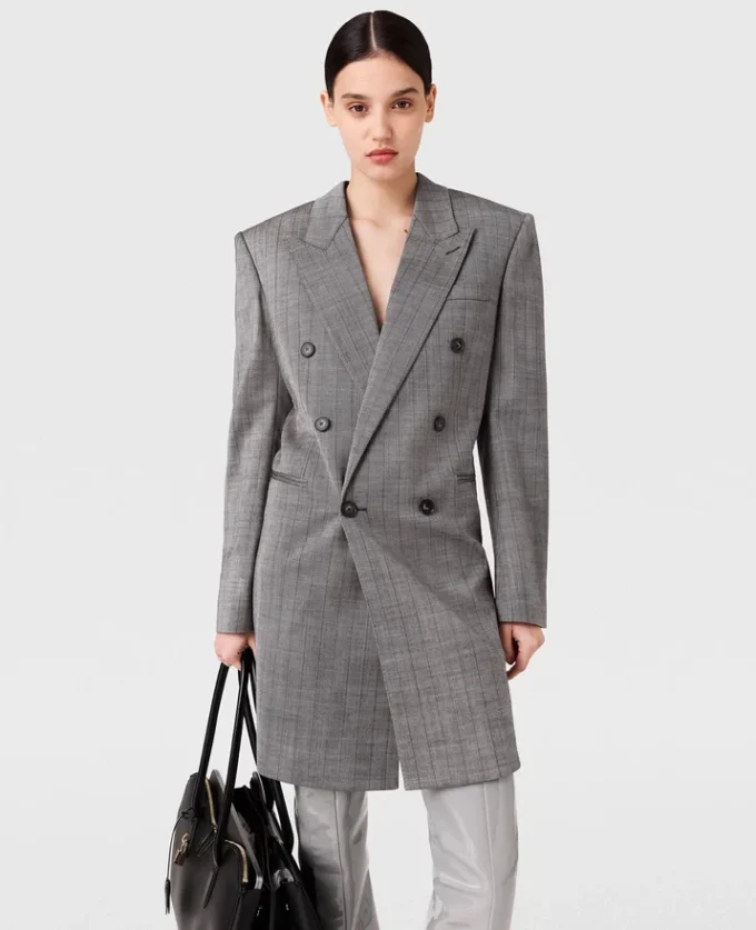 Mini-Kleid mit doppelreihigem Nadelstreifenblazer