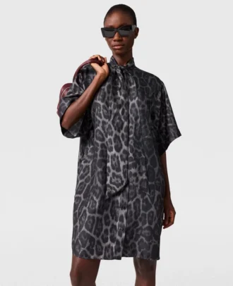 Minikleid mit Krawattenkragen