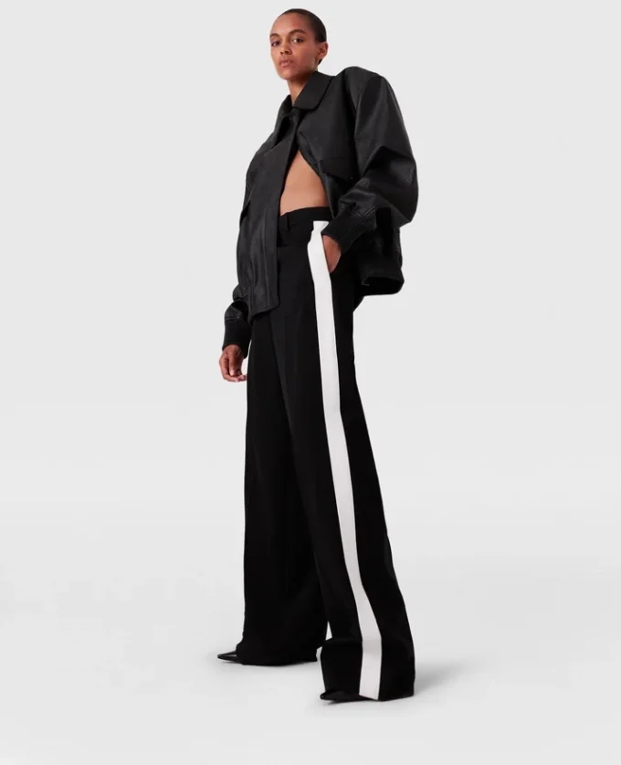 Oversized-Bomberjacke aus veganem Material