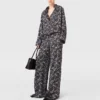 Oversized-Hose mit Kordelzug und Spitzenprint
