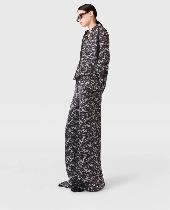 Oversized-Hose mit Kordelzug und Spitzenprint