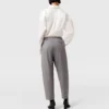 Plissierte Wollhose mit hoher Leibhöhe