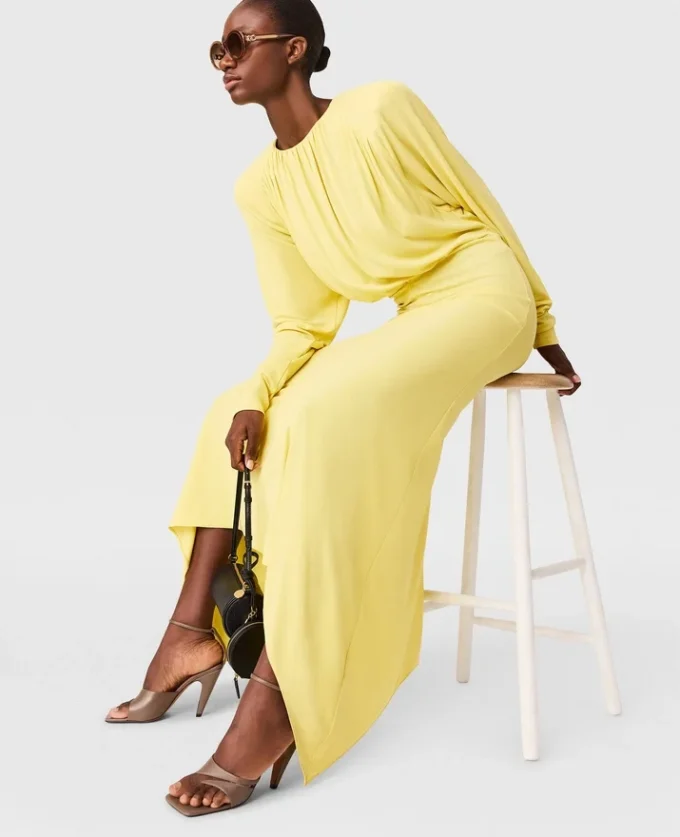 Plissiertes Jersey-Maxikleid mit langen Ärmeln