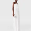 Plissiertes trägerloses Kleid aus Seidenmischung